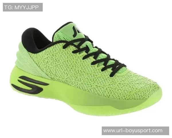 斯凯奇新宣传片曝光恩比德穿新鞋款或暗示签名鞋即将发布